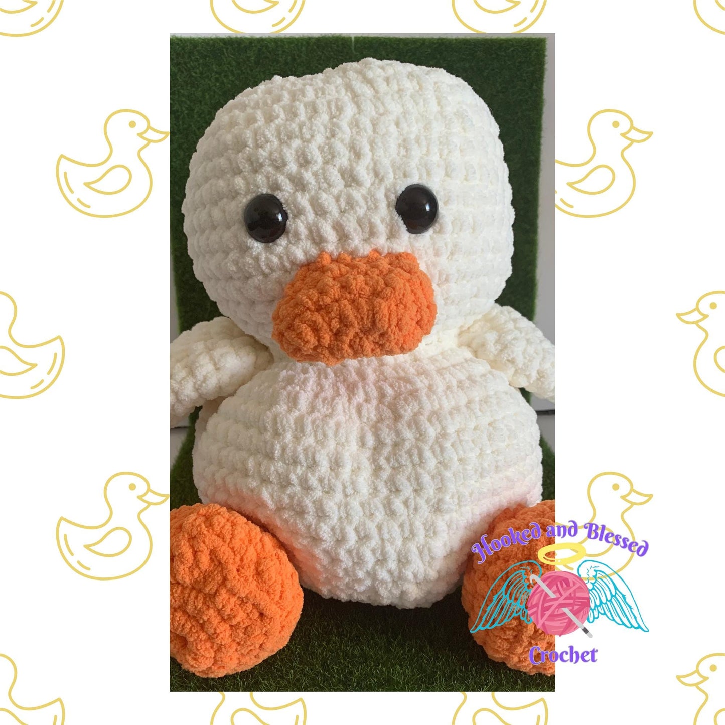 Cuddly Crochet Duck Plush β Soft & Customizable Blanket Yarn Friend