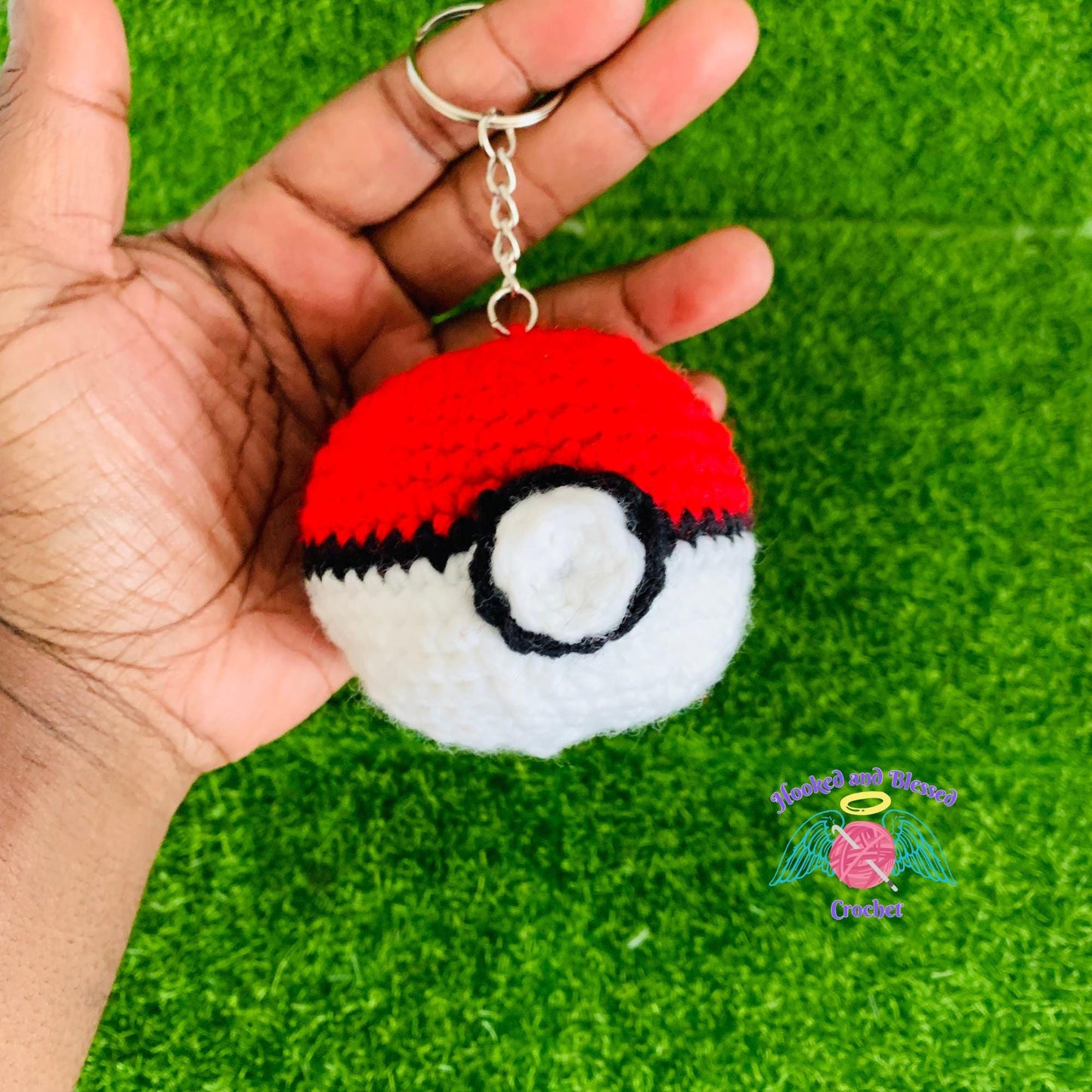 Handmade Crochet Poké Ball Keychain | Gift Idea for Pokémon Fans | Party Favors