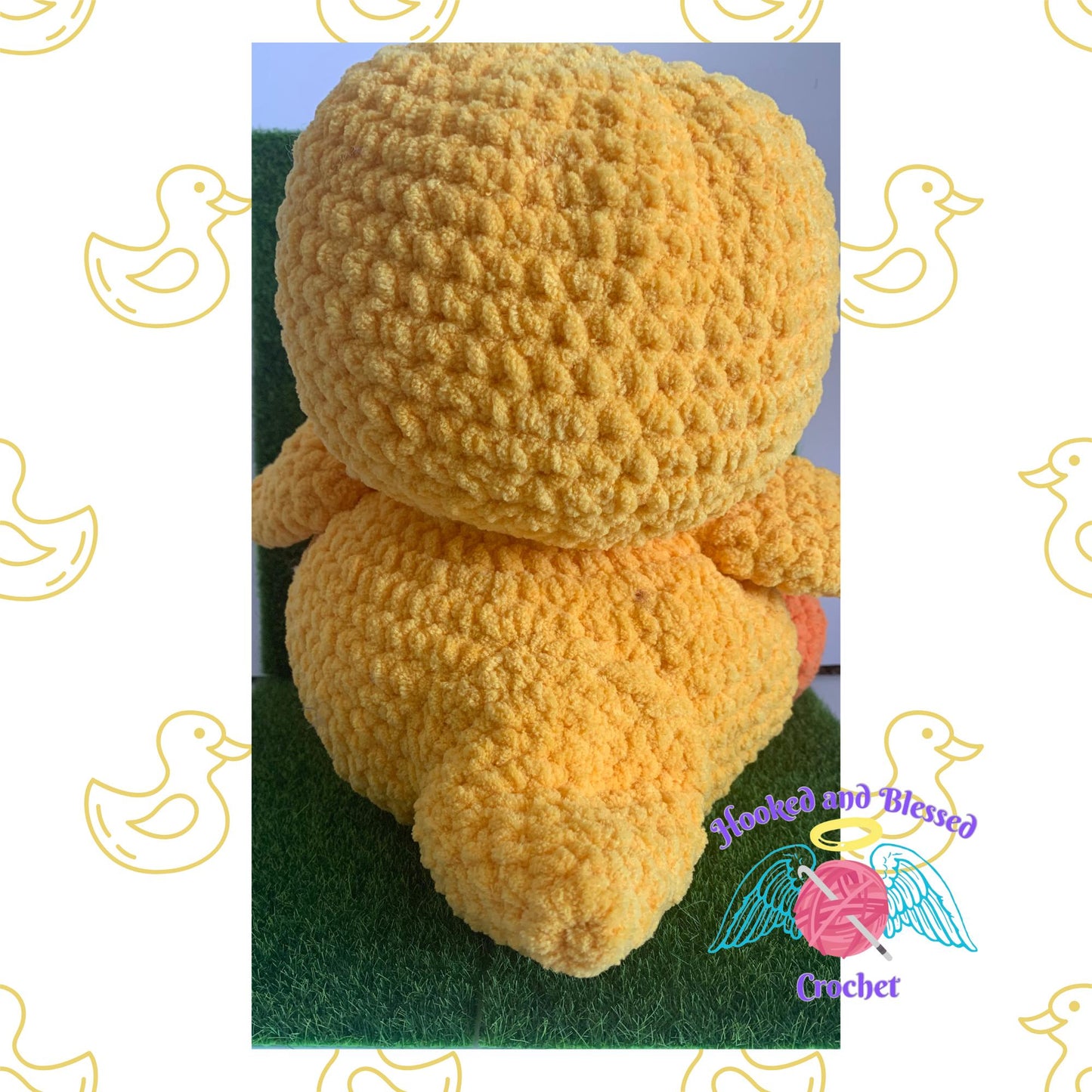 Cuddly Crochet Duck Plush β Soft & Customizable Blanket Yarn Friend