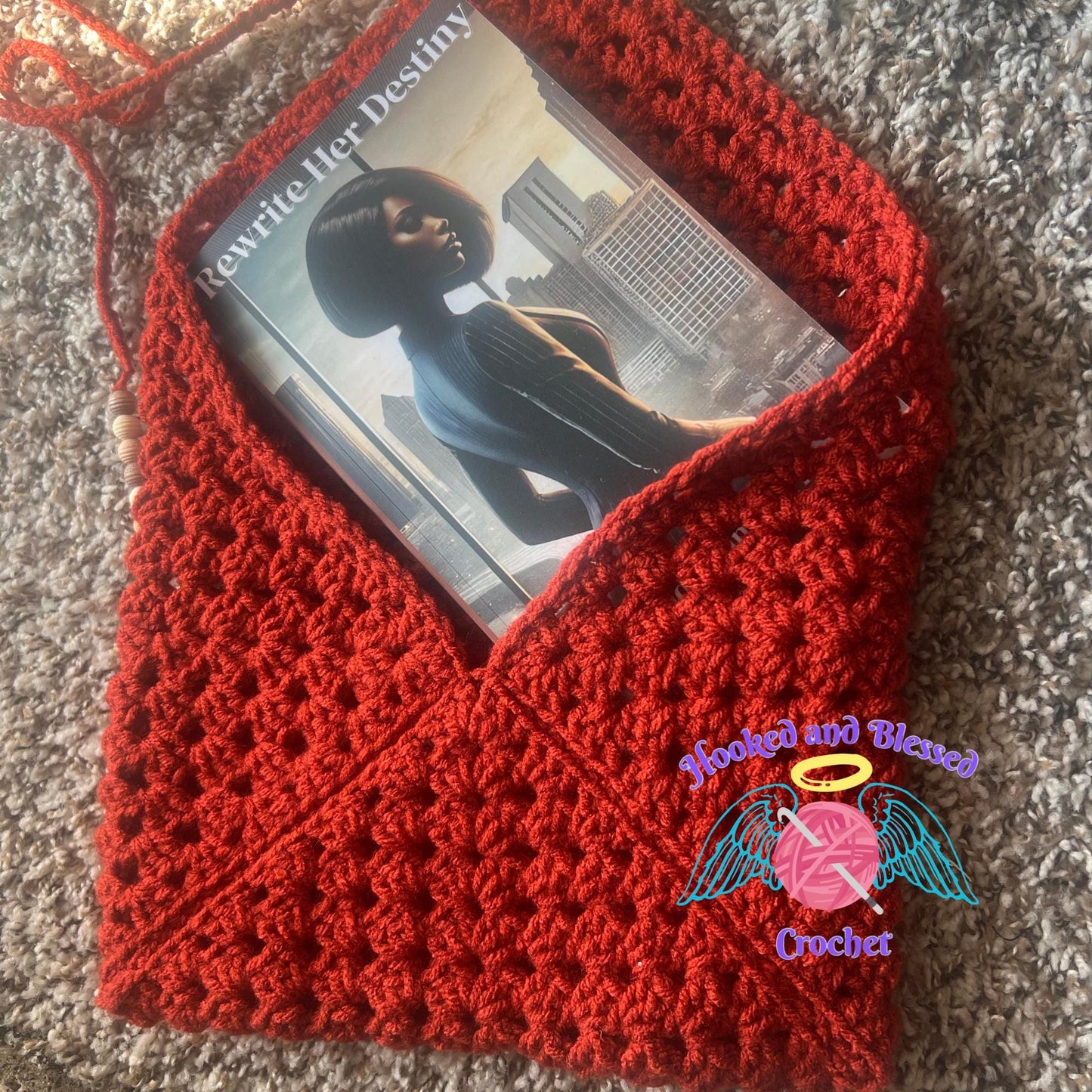 Granny Square Crochet Book Sleeve – Beaded Tie Closure | Custom Colors | Handmade Book Protector for Readers & Gifts