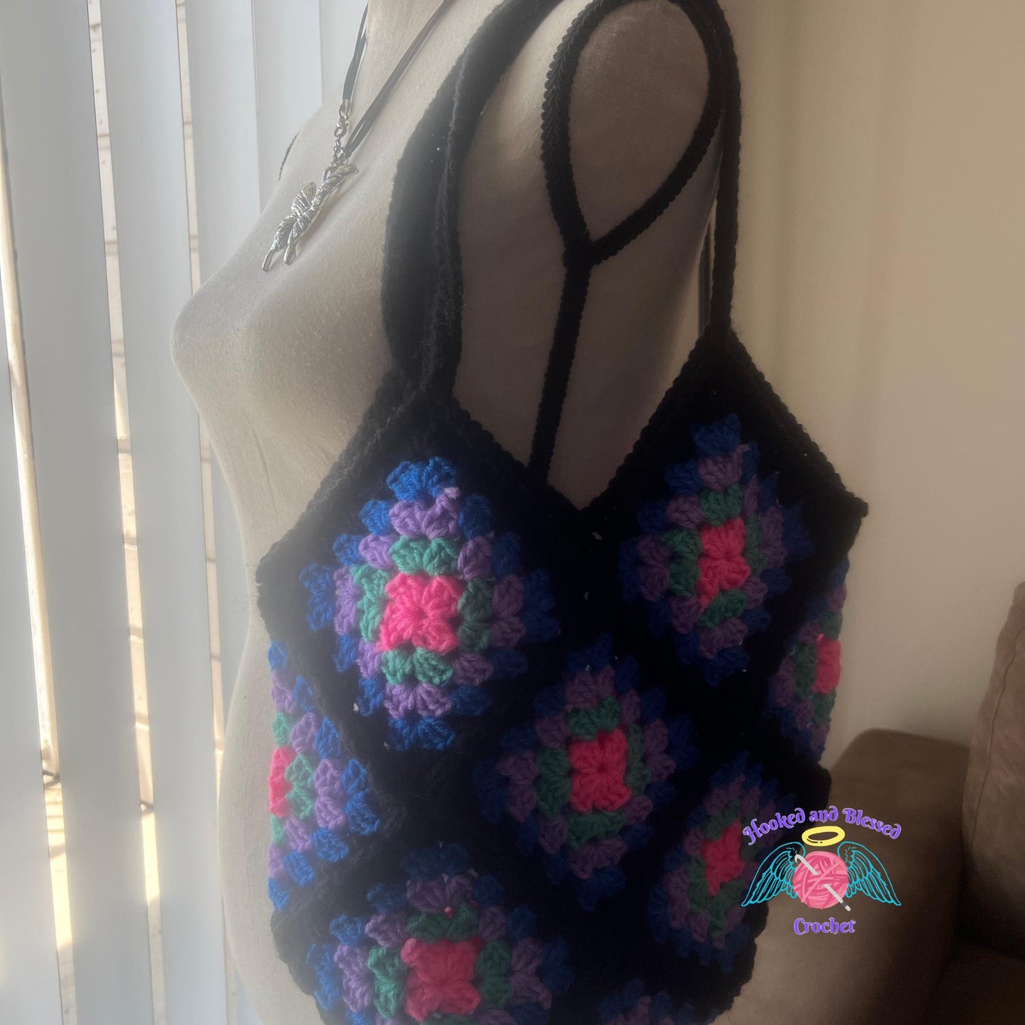 Handmade Granny Square Crochet Purse – Vintage Charm Meets Modern Style
